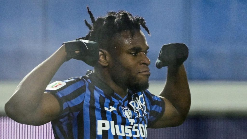 Belum Ada Tawaran dari Inter Milan untuk Duvan Zapata