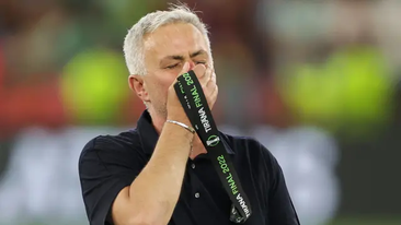 Jose Mourinho Tolak Tawaran Klub Arab Saudi, Pilih Tunggu Pinangan Napoli